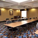 Comfort Suites 